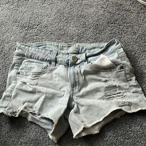 im selling these shorts from american eagle.